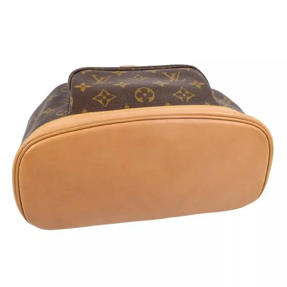 Louis Vuitton Monogram Montsouris MM Backpack - Picture 6 of 8